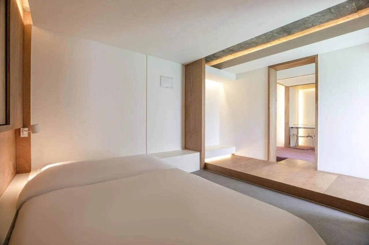 Ado Hotel Seoul